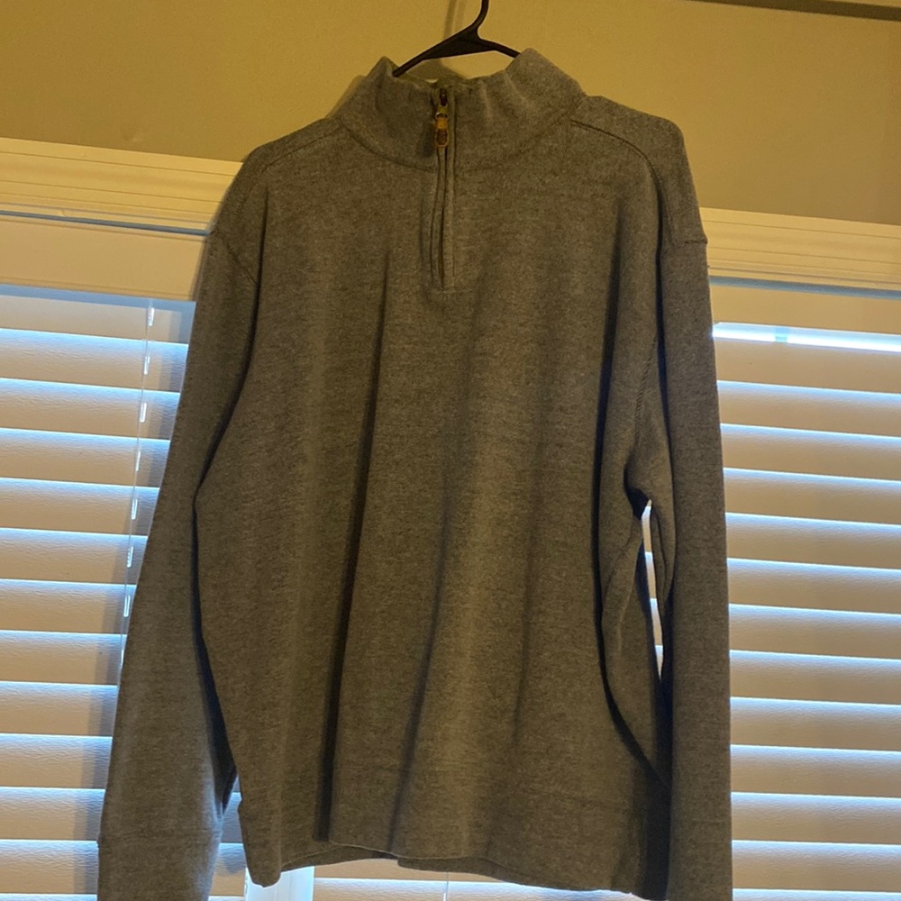 Boys XL pullover